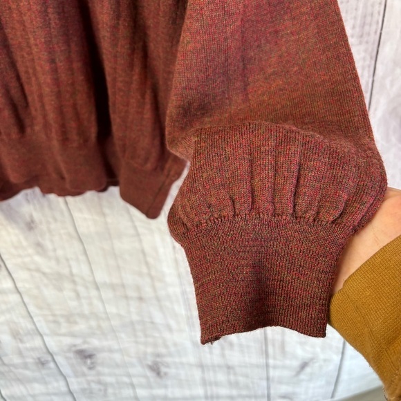 Neiman Marcus Brown Crewneck Sweater pure wool Ribbed Texture Relaxed Fit large - Picture 6 of 6